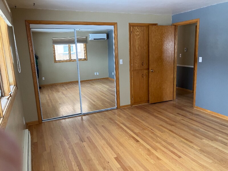 Building Photo - 1275 Kellogg St