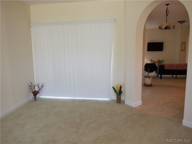 Building Photo - 315 E Dusty Ct