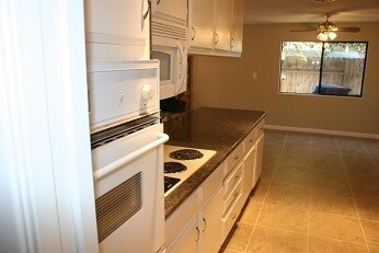Building Photo - 2109 Westminster Dr