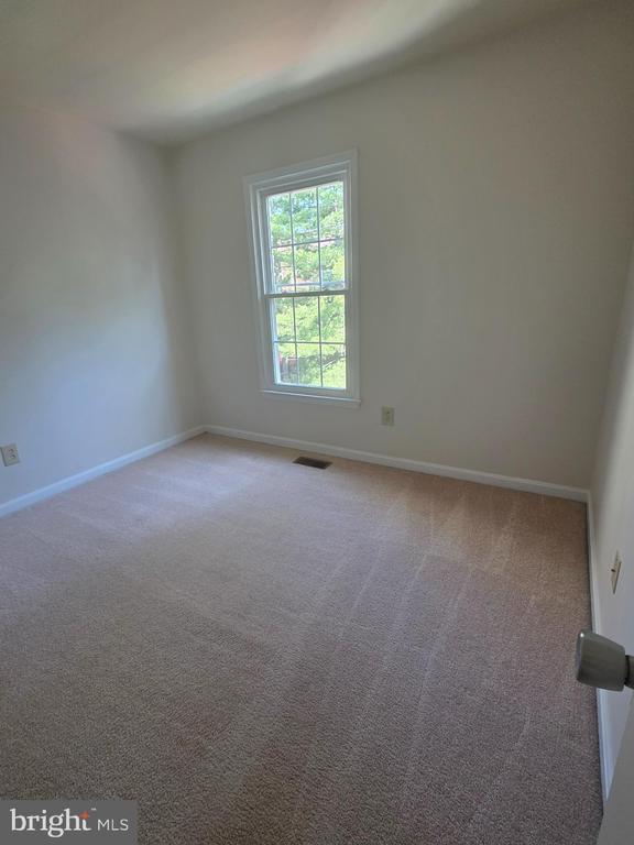 Building Photo - 7766 Black Horse Ct