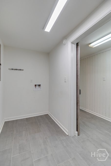 Building Photo - 625 Stuart St