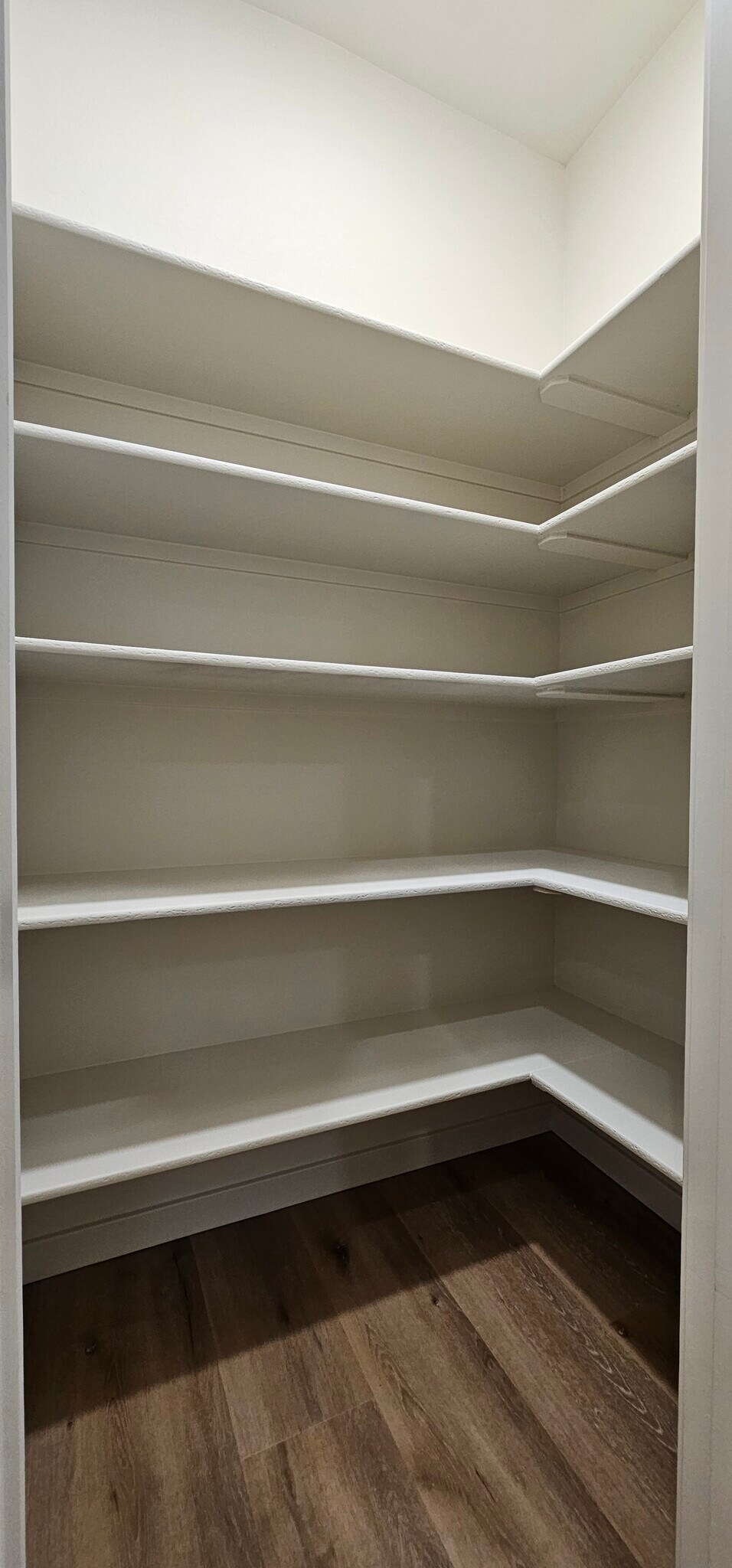 Kitchen Pantry - 731 W 6th St S