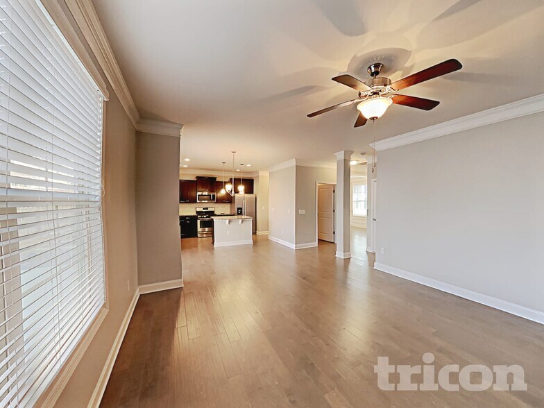 Building Photo - 7553 Poplar Meadow Ln