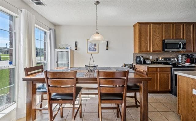 Building Photo - 1609 Brandon Dr