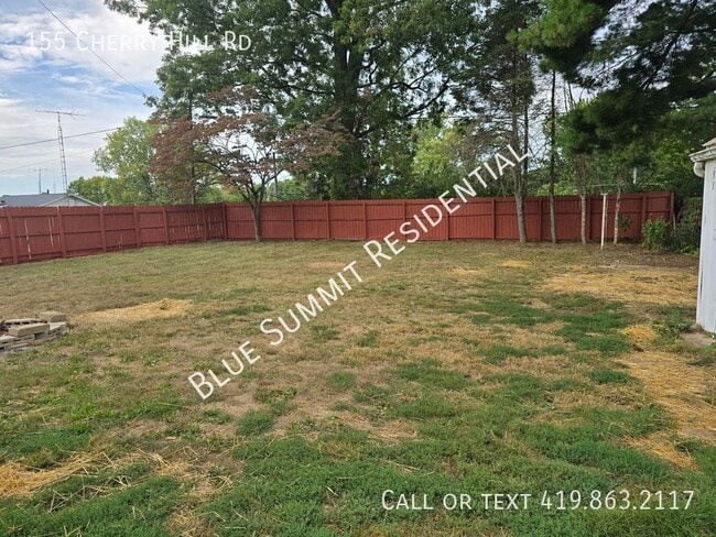 Building Photo - 155 Cherry Hill Rd