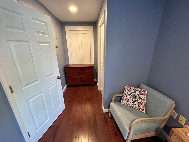 Bedroom #3 alternate view - 128 E Pleasant Ave
