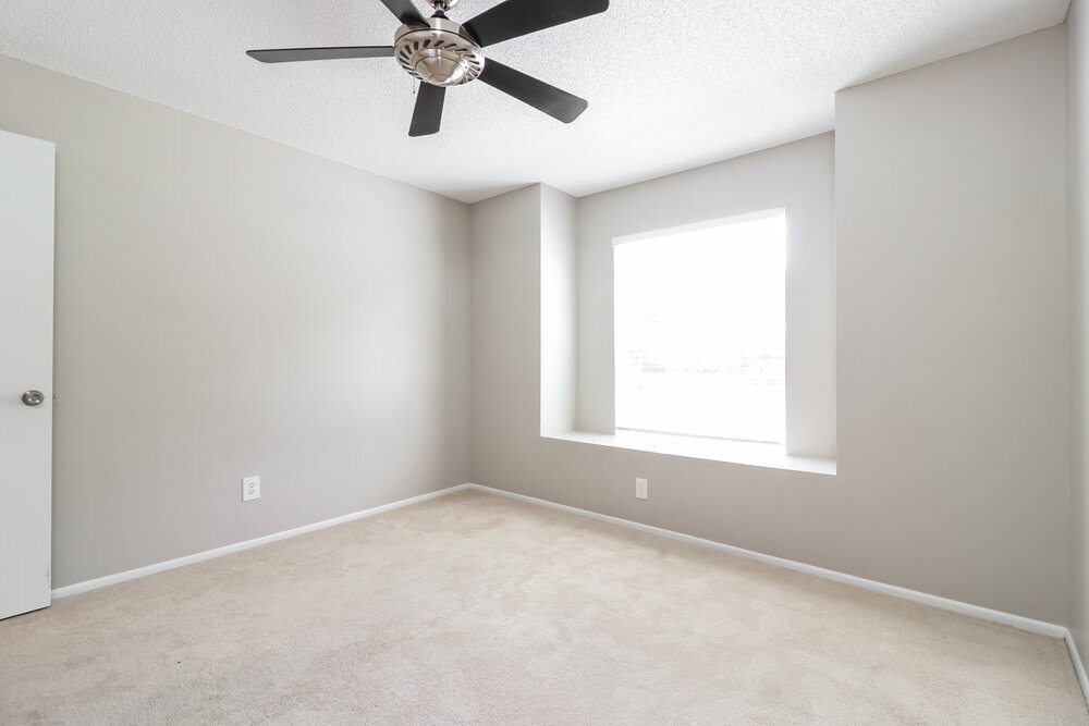 Building Photo - 1810 Coyote Pl