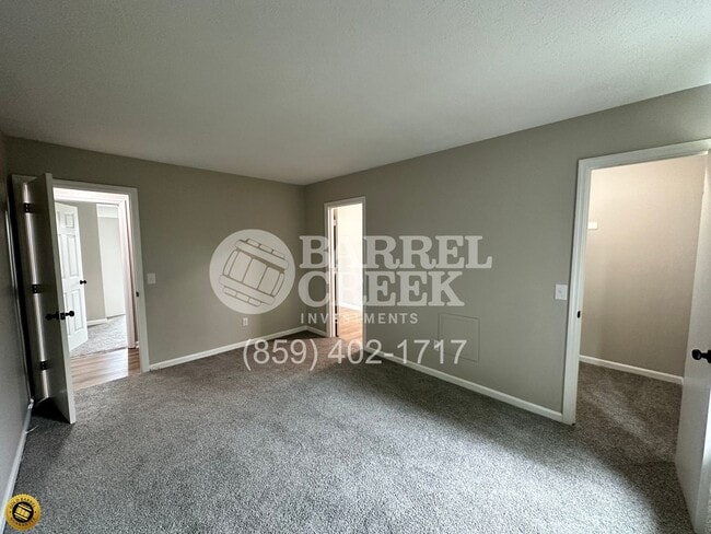 Building Photo - 2-Bed 1.5-Bath Townhome
