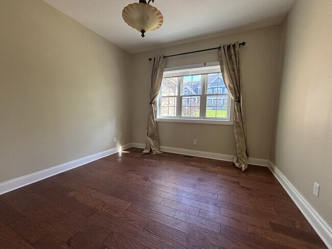 Building Photo - 116 Marco Polo Dr