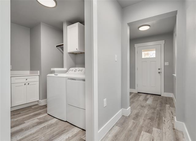 Building Photo - 401-403-403 W Elm St