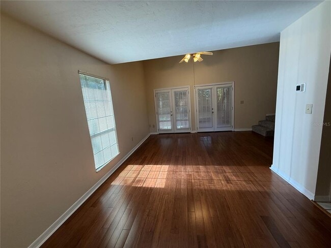 Building Photo - 5721 SW 10th Pl