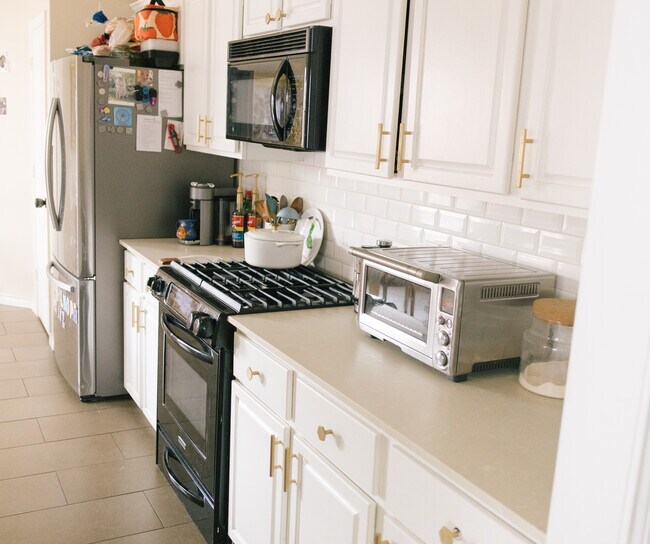 Building Photo - 4812 Buckskin Dr