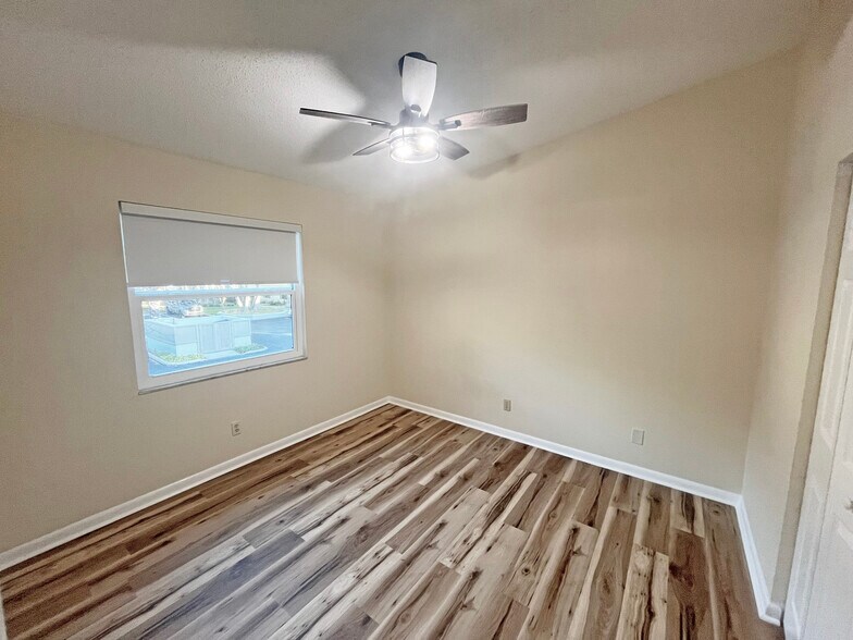 Building Photo - 26 Aledo Ct