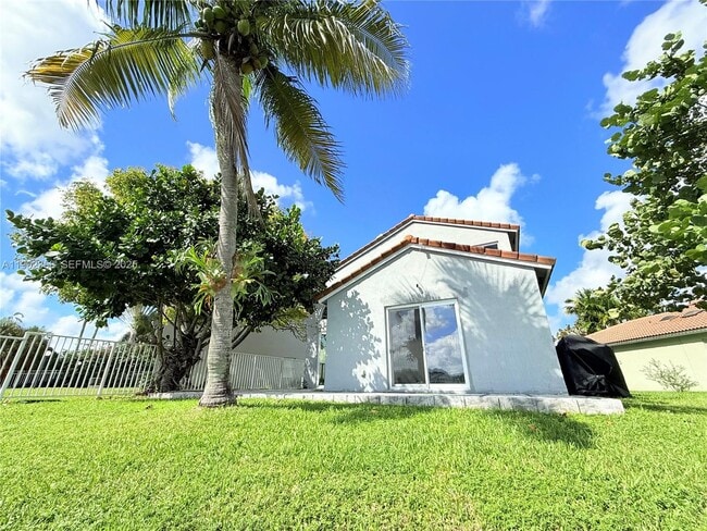 Building Photo - 10626 NW 7th St