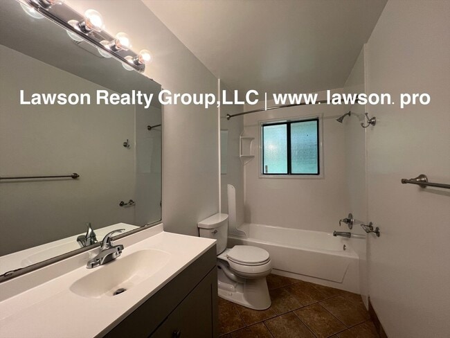 Building Photo - Charming and Clean- Hollins Three Bedroom ...