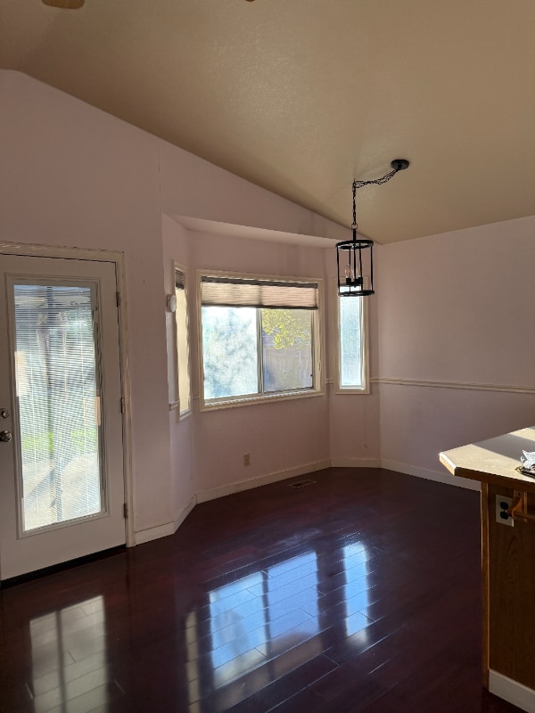 Building Photo - 4860 Kachinas Ave