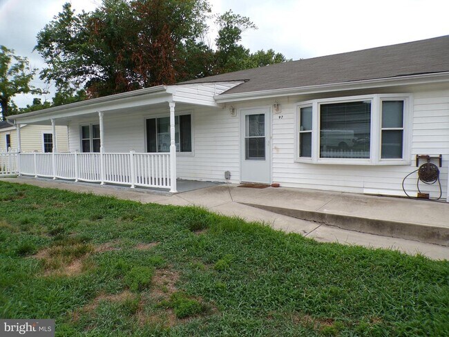 Building Photo - 97 Truslow Rd