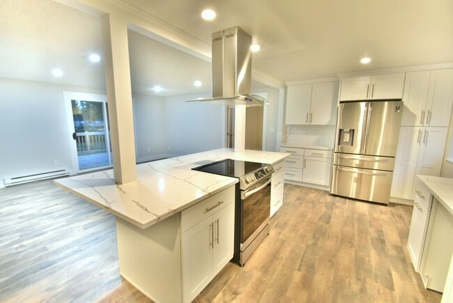 Building Photo - 3Bd/1.75Ba Woodinville House