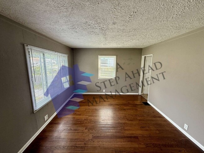 Building Photo - 4845 Wentworth Blvd