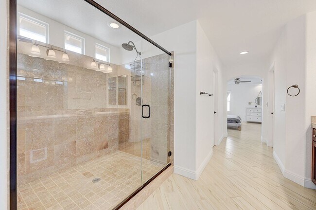 Building Photo - FANTASTIC FULLY UPGRADED FURNISHED RENTAL LOCATED IN THE SOUTHWEST!!!