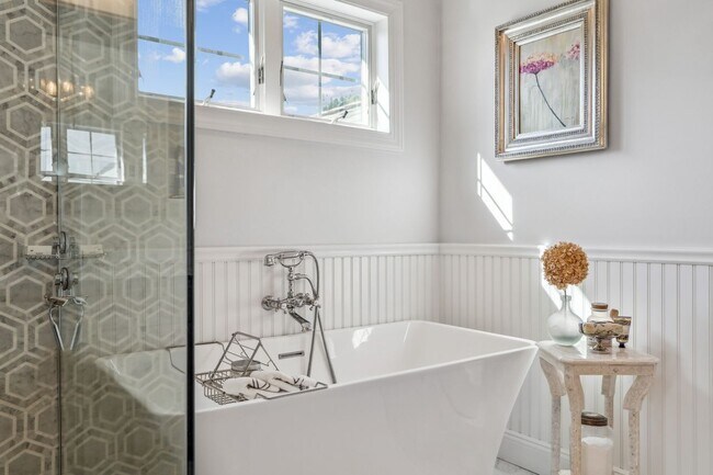 Building Photo - 117 Fox Hollow Ln