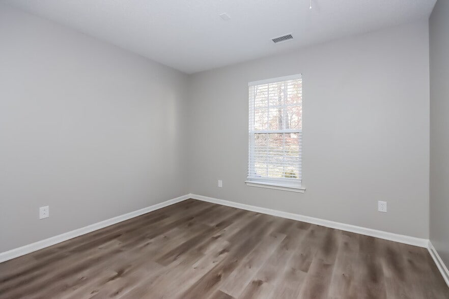 Building Photo - 1641 Galesburg St