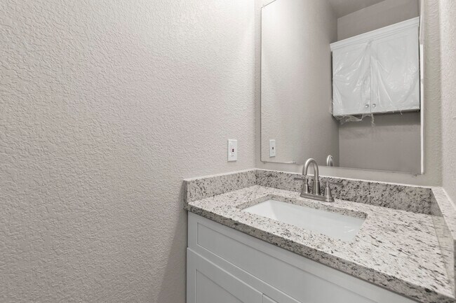 Building Photo - 119 Ave Ventana
