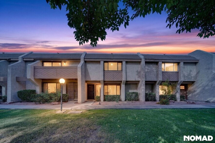 Building Photo - 4628 Michillinda Ln