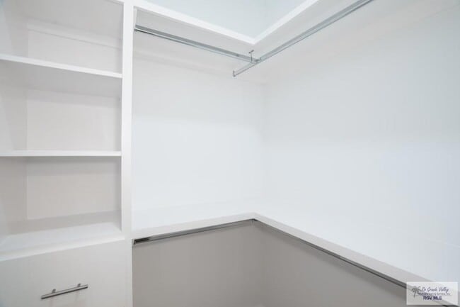 Building Photo - 3508 Hidalgo Cir