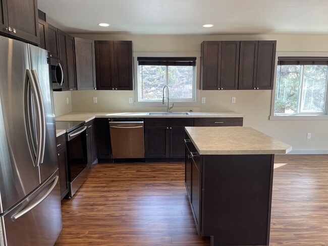 Building Photo - 22790 US-97 ALT