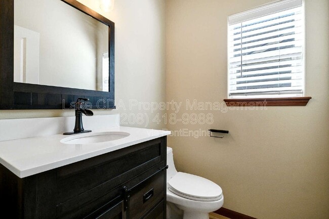 Building Photo - 3768 E Bogie Dr