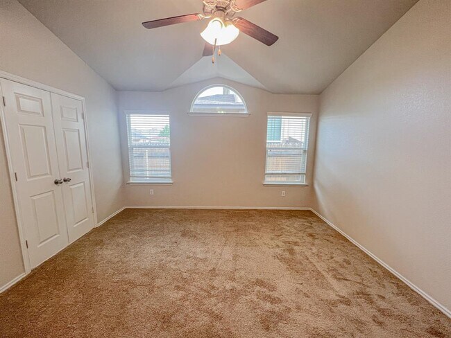 Building Photo - 248 Geode Ln