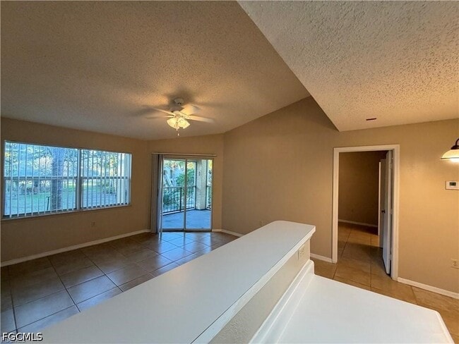 Building Photo - 12640 Equestrian Cir