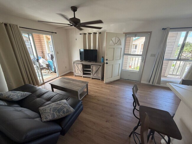 Building Photo - Iao Parkside Condo