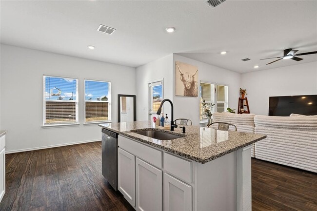 Building Photo - 18517 Cremello Dr