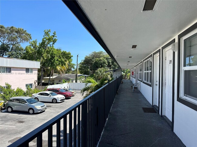 Building Photo - 2300 Madison St