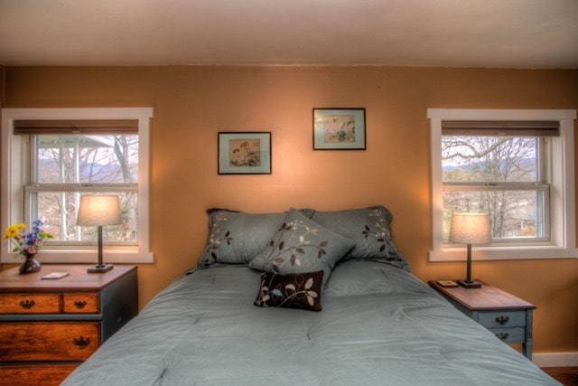 Building Photo - 560 Riceville Rd