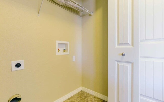 Building Photo - 3832 Sierra Glen Pl