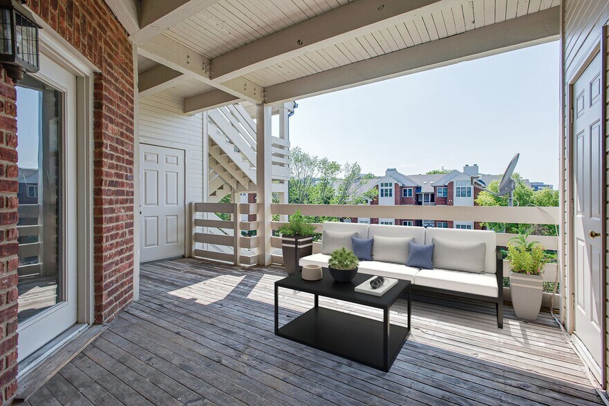 Building Photo - 243 Boxmere Pl