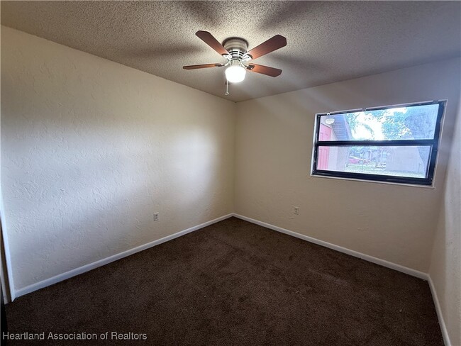 Building Photo - 508 Las Palmas Cir