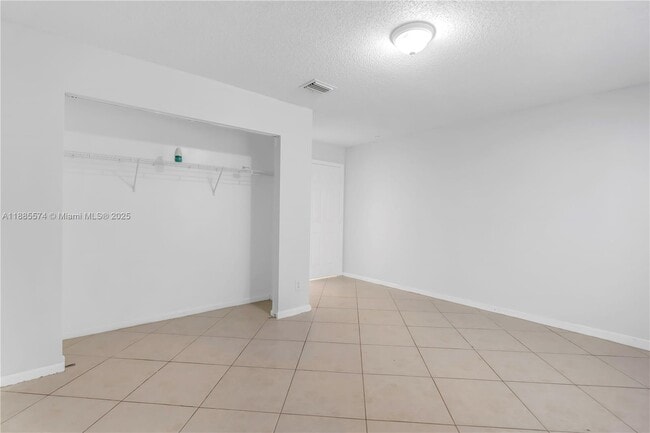 Building Photo - 3224 SW 175th Ave
