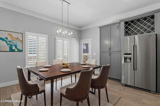 Building Photo - 13580 Lawkland St