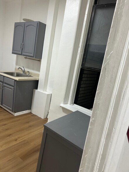 Building Photo - 508 W 139th St