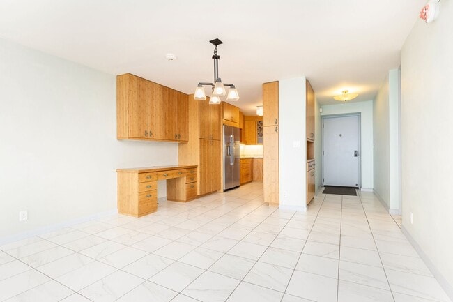 Building Photo - Firework & Harbor Views - Yacht Harbor Tower #1407 1 BD 1 BA 1 PRK