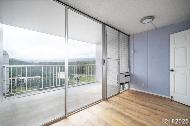 Building Photo - $2600 /1 Bed/ 1 Bath/ 1 Parking IN MILILANI