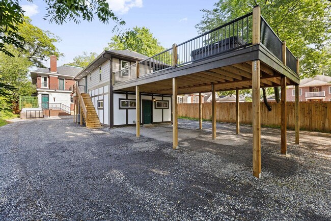 Building Photo - 309 N McLean Blvd