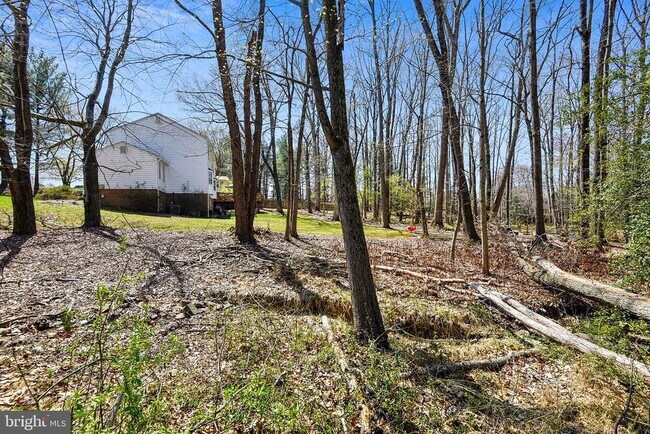 Building Photo - 980 Old Holly Dr