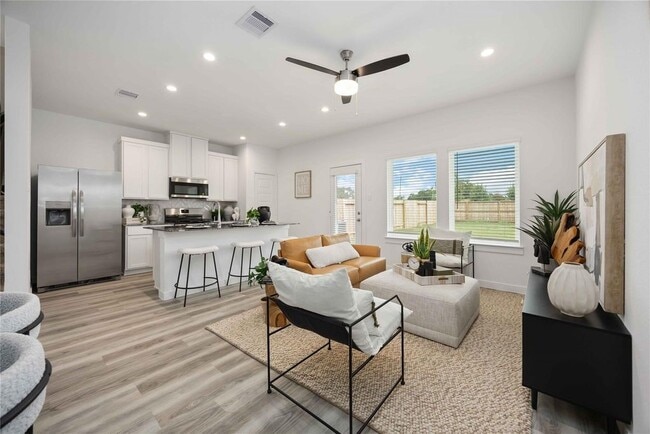 Building Photo - 10305 Penryn Frst Trl