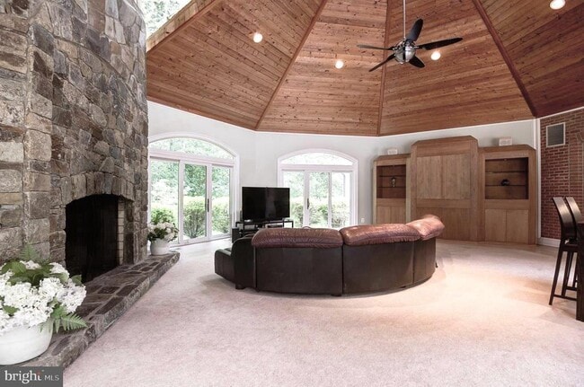 Building Photo - 11501 Skipwith Ln