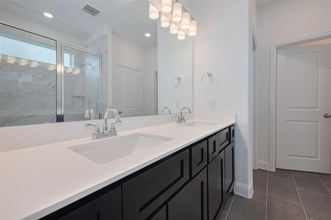 Building Photo - 4206 Colony Ln